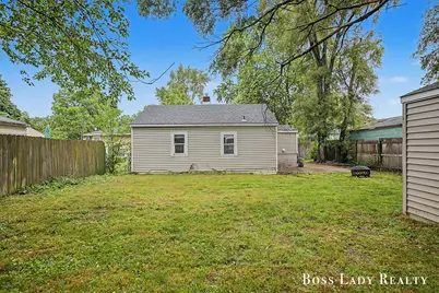 1220 Beechwood Street NE, Grand Rapids, MI 49505 - Photo 25