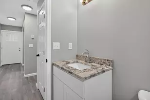 1111 Lansing Ave, Jackson, MI 49202 - Photo 17
