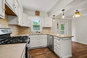 10544 Sudan St, Portage, MI 49002 - Photo 13