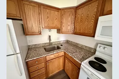1705 Charlton Road, Trenton, MI 48183 - Photo 9