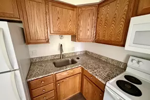 1705 Charlton Rd, Trenton, MI 48183 - Photo 9