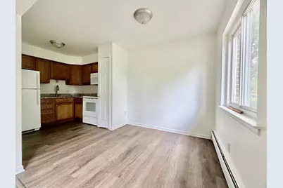 1705 Charlton Road, Trenton, MI 48183 - Photo 7