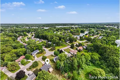 6237 Arroyo Vista Drive NE, Rockford, MI 49341 - Photo 29