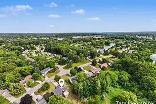 6237 Arroyo Vista Dr NE, Rockford, MI 49341 - Photo 29
