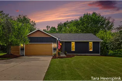 6237 Arroyo Vista Drive NE, Rockford, MI 49341 - Photo 1