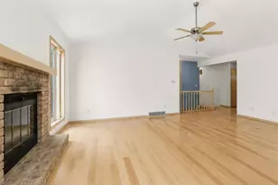 6237 Arroyo Vista Dr NE, Rockford, MI 49341 - Photo 3