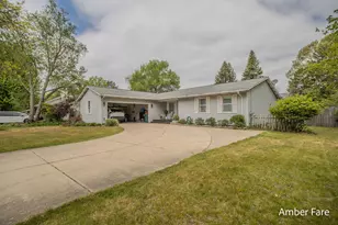 1508 Hendrick Rd, Muskegon, MI 49441 - Photo 3