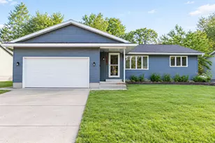 3243 Royal Oak Rd, Muskegon, MI 49441 - Photo 1
