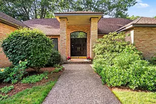 1249 Heather Ct, Holland, MI 49423 - Photo 3