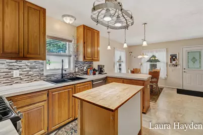 6859 Paradise Park, Saranac, MI 48881 - Photo 15