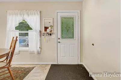6859 Paradise Park, Saranac, MI 48881 - Photo 9