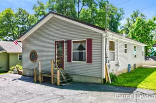 6859 Paradise Park, Saranac, MI 48881 - Photo 9