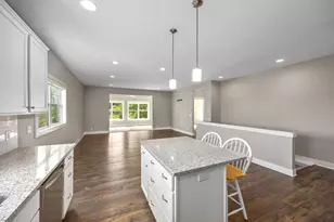 706 Braeside Dr SE, Byron Center, MI 49315 - Photo 15