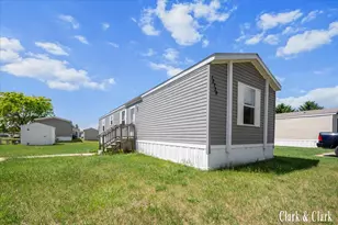 12739 Meadow Dr, Wayland, MI 49348 - Photo 17