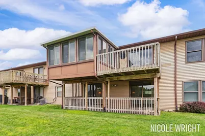 2922 Porter Court SW, Grandville, MI 49418 - Photo 3