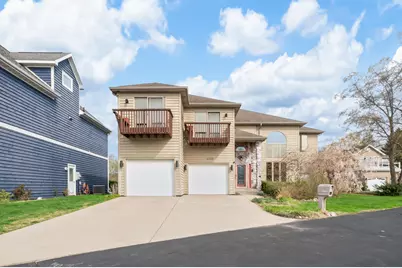 2349 Riverside Pointe Drive, Saint Joseph, MI 49085 - Photo 5