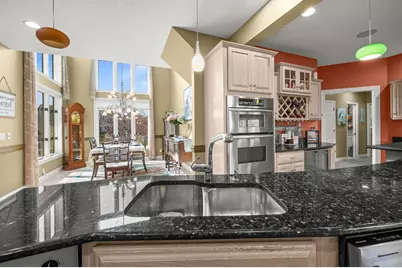 2349 Riverside Pointe Drive, Saint Joseph, MI 49085 - Photo 17
