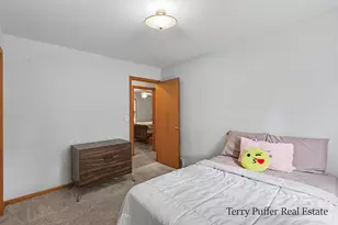 12253 Rich St, Grand Haven, MI 49417 - Photo 17