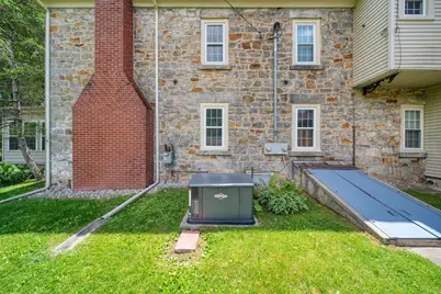 208 Glasgow Road, Jackson, MI 49201 - Photo 123