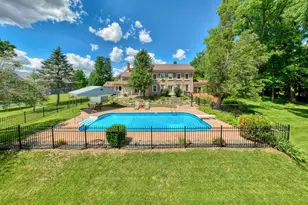 208 Glasgow Rd, Jackson, MI 49201 - Photo 131