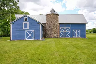 208 Glasgow Rd, Jackson, MI 49201 - Photo 99