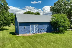 208 Glasgow Rd, Jackson, MI 49201 - Photo 105