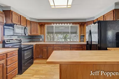 4379 20 Mile Road NE, Sand Lake, MI 49343 - Photo 9