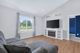 300 Canfield St, Milan, MI 48160 - Photo 11