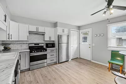 5153 Southglow Court SE, Grand Rapids, MI 49508 - Photo 3