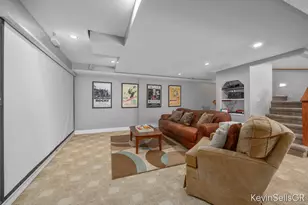 7710 Cascade Pnes Dr SE, Grand Rapids, MI 49546 - Photo 27