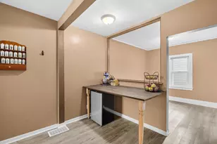 1222 Lakeway Ave, Kalamazoo, MI 49001 - Photo 11