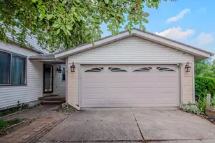 1325 Chartwell Carriage Way S, East Lansing, MI 48823 - Photo 3