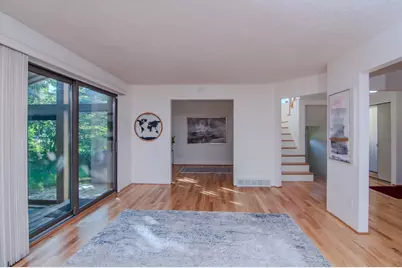 1325 Chartwell Carriage Way S, East Lansing, MI 48823 - Photo 15