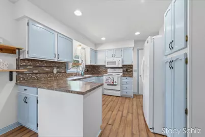 715 E Lincoln Street, Hastings, MI 49058 - Photo 9