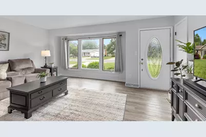 7887 Park Lane Avenue, Jenison, MI 49428 - Photo 3