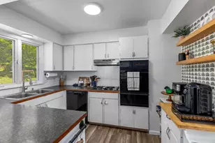 1133 Dick Ave NW, Grand Rapids, MI 49504 - Photo 7