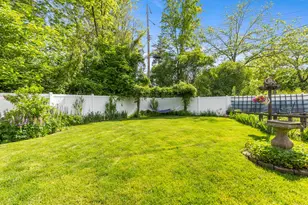 38 E Beltline Ave SE, Grand Rapids, MI 49506 - Photo 45