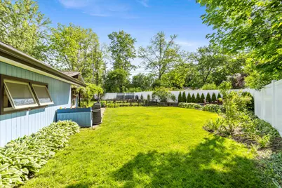 38 E Beltline Avenue SE, Grand Rapids, MI 49506 - Photo 37