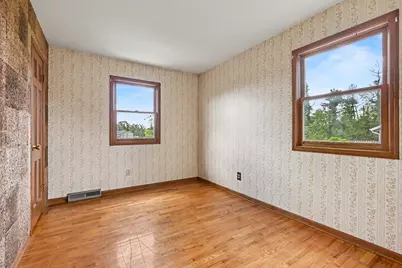 7711 Ravenswood Drive, Portage, MI 49024 - Photo 17