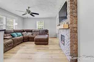 415 S Luray St, Greenville, MI 48838 - Photo 7