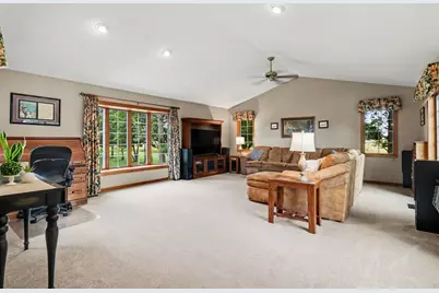 9349 Ostrander Road, Maybee, MI 48159 - Photo 5