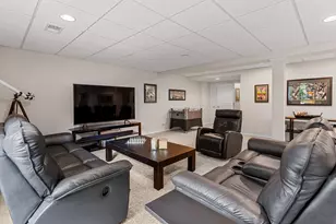 554 Glacier Ln, Howell, MI 48843 - Photo 51