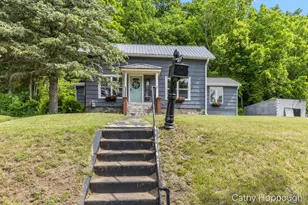 510 E Main St, Ionia, MI 48846 - Photo 3