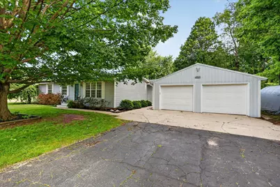 4555 16 Mile Road NE, Cedar Springs, MI 49319 - Photo 5