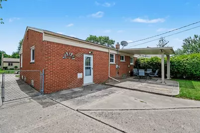 32413 Greenlawn Street, Saint Clair Shores, MI 48082 - Photo 23