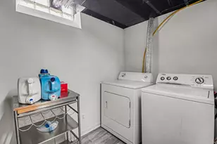 32413 Greenlawn St, Saint Clair Shores, MI 48082 - Photo 19