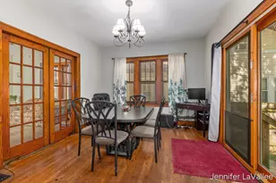 17 Burr Oak St NE, Grand Rapids, MI 49505 - Photo 7