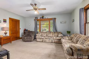 17 Burr Oak St NE, Grand Rapids, MI 49505 - Photo 5