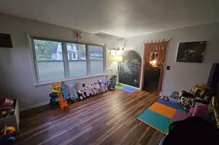 122 High St, Rives Junction, MI 49277 - Photo 5