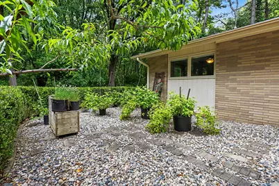 6028 Manorwood Drive, Kalamazoo, MI 49009 - Photo 29